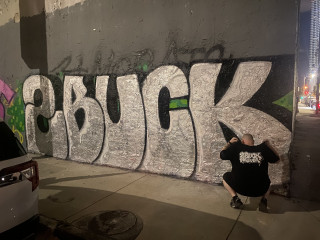 2buck by Naber, Boog, Sonar, Viek, and Reuse / Bombing