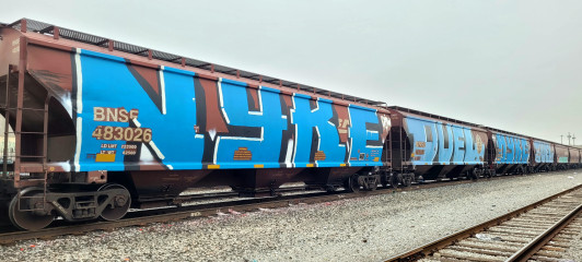 NYKE DUEL NYKE DUEL / Freights
