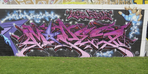 Mopes / Ottawa / Walls